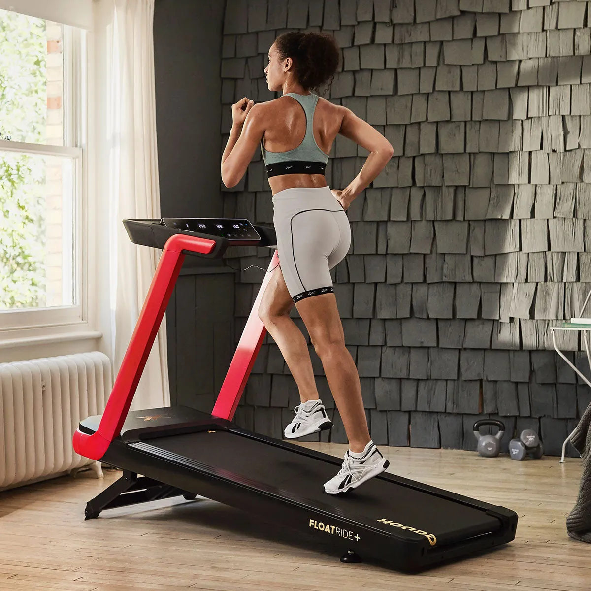 4HP Motor Treadmill with 20 kph Speed & Zwift - Reebok