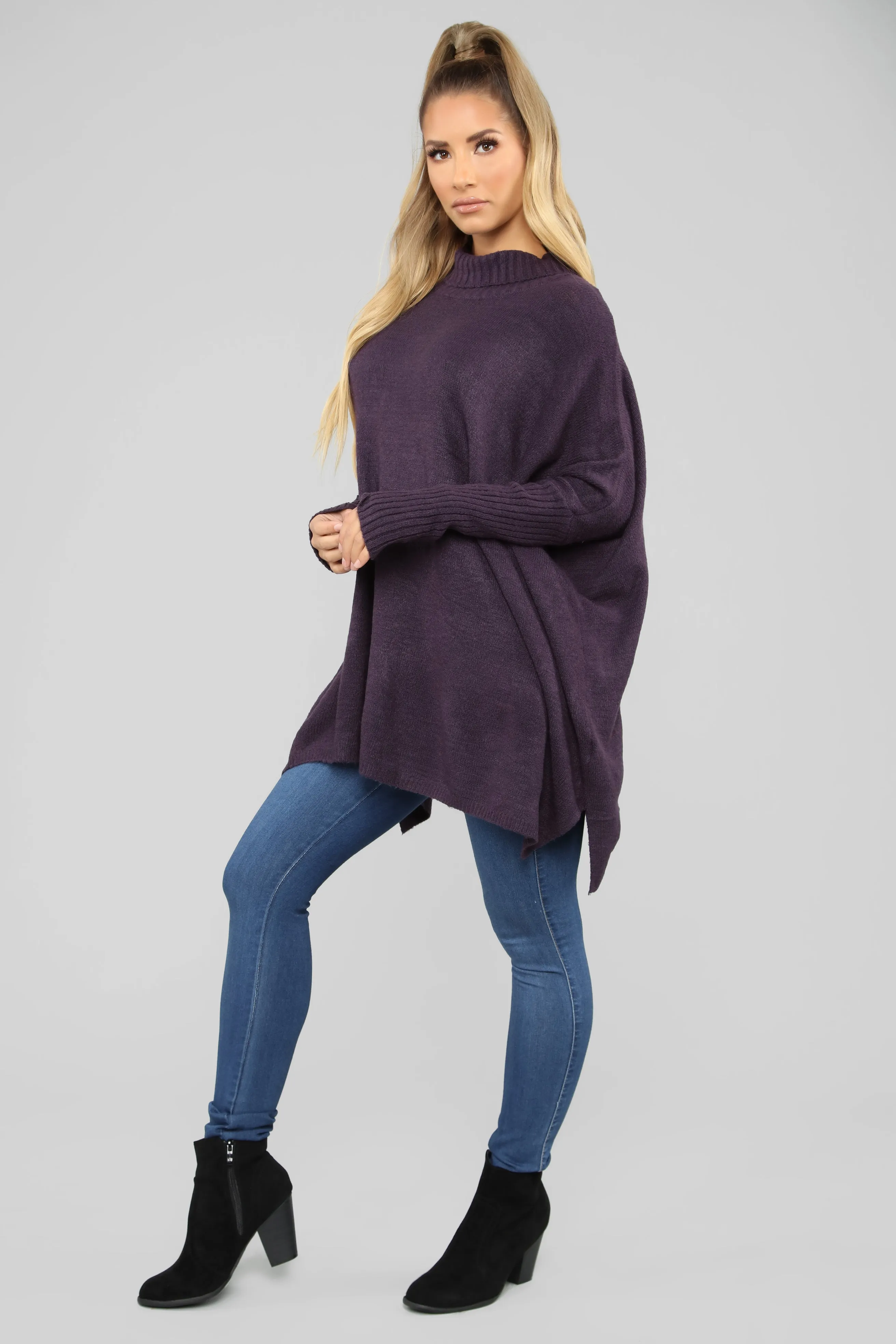 Abby Turtleneck Sweater - Plum