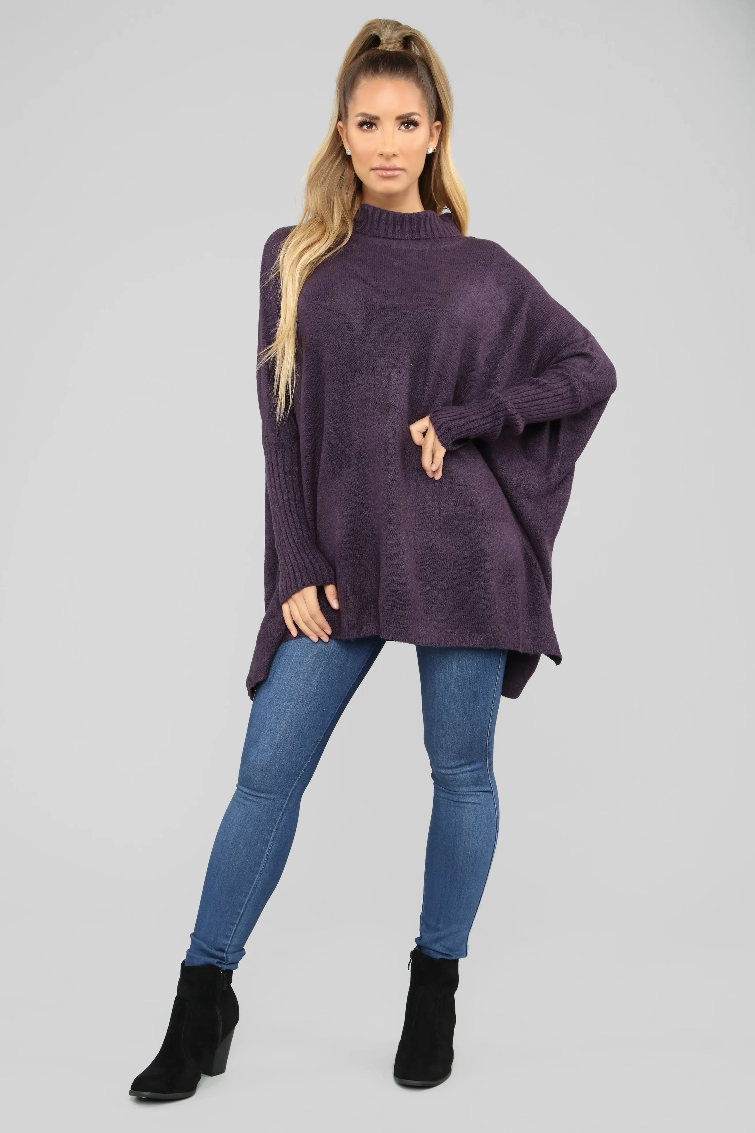 Abby Turtleneck Sweater - Plum