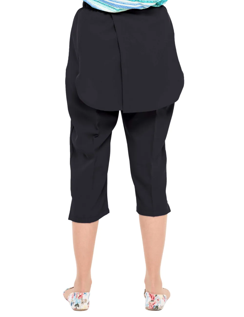 Adaptive Open Back Capris