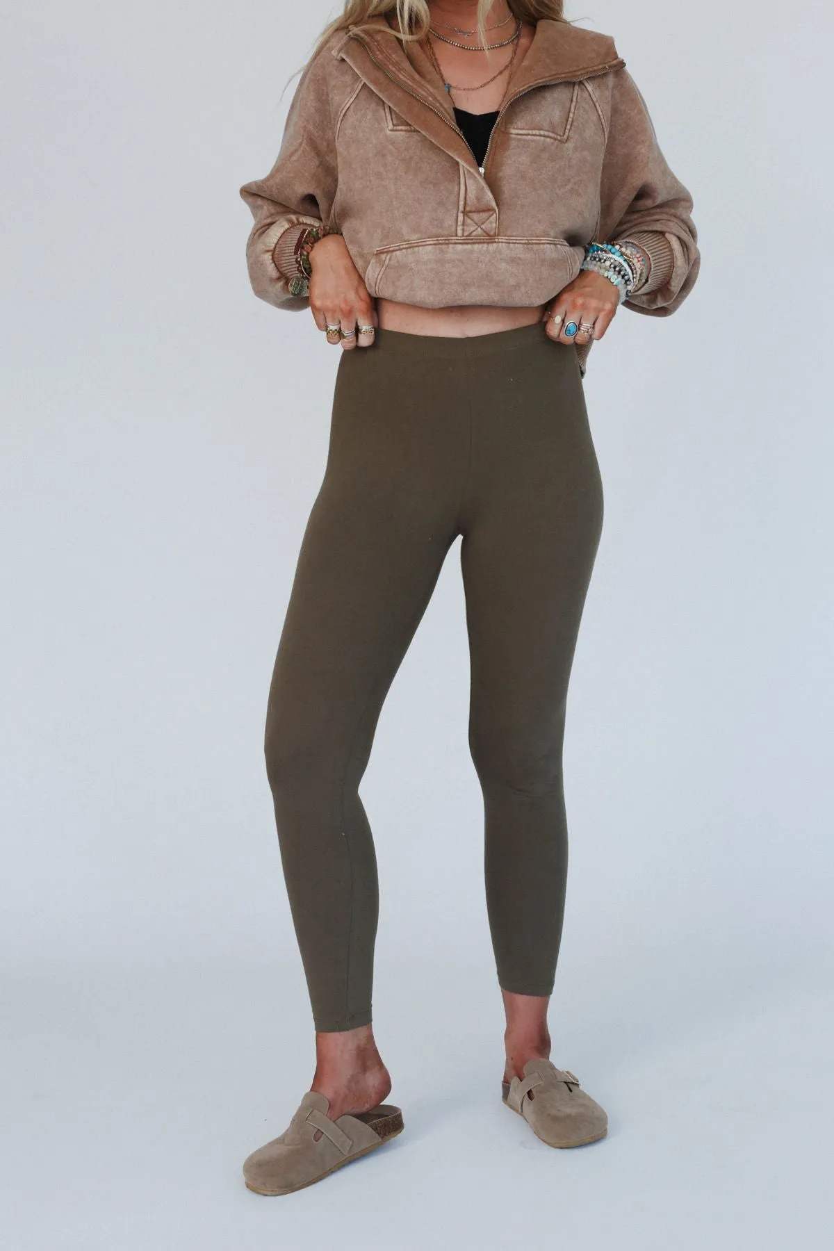 Best Basic Leggings - Dusty Olive