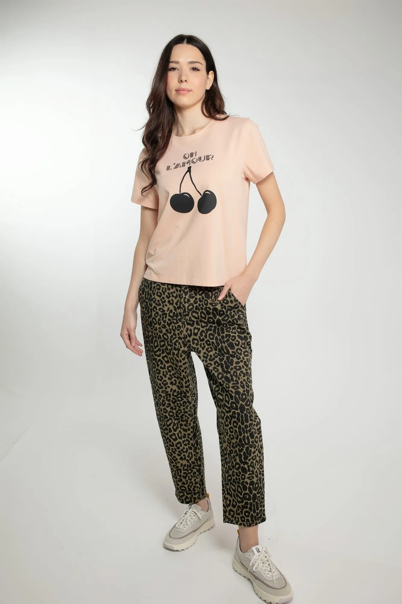 CHERIE T-SHIRT IN PEACH