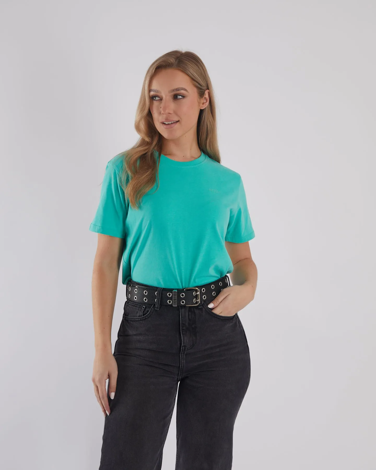 Jada Basic O Neck Soft Jade