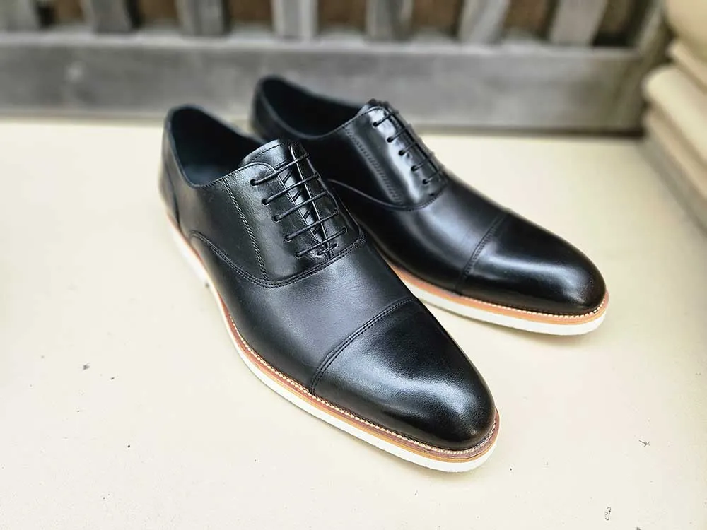 Lightweight Lace-up Cap Toe Oxford