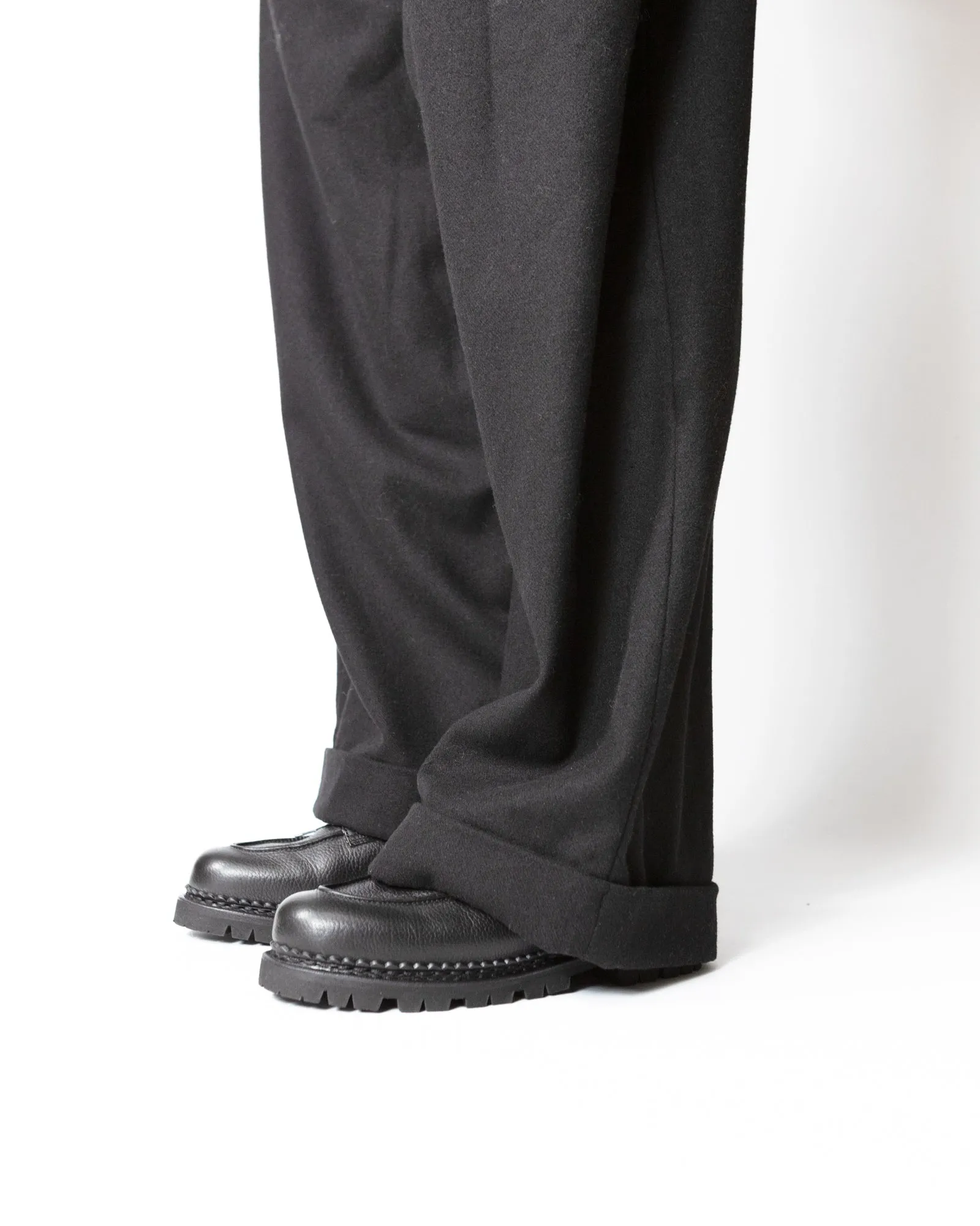 Oxford Pant – Black Solid Poly Wool Flannel