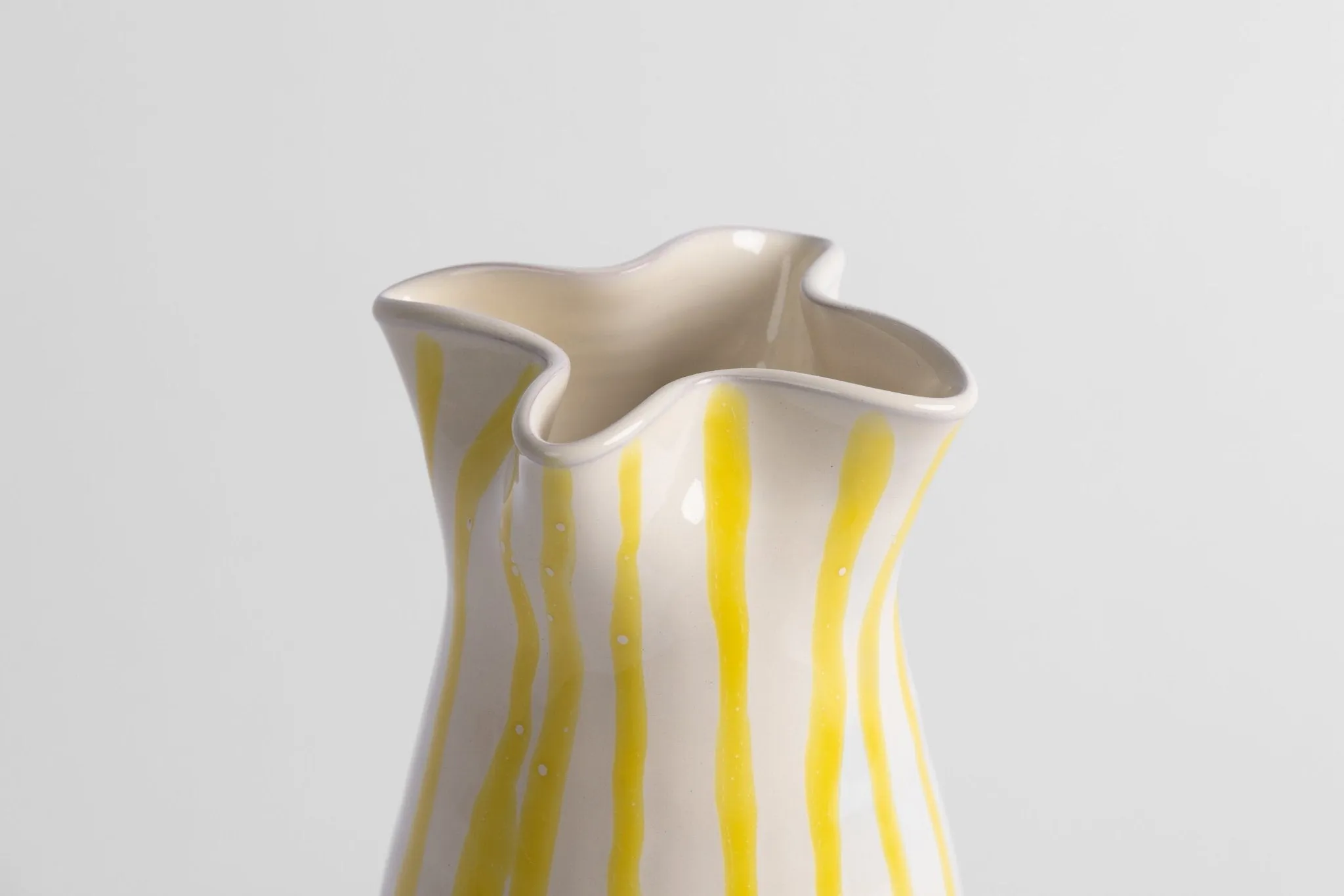 Pinch Vase Yellow Stripe